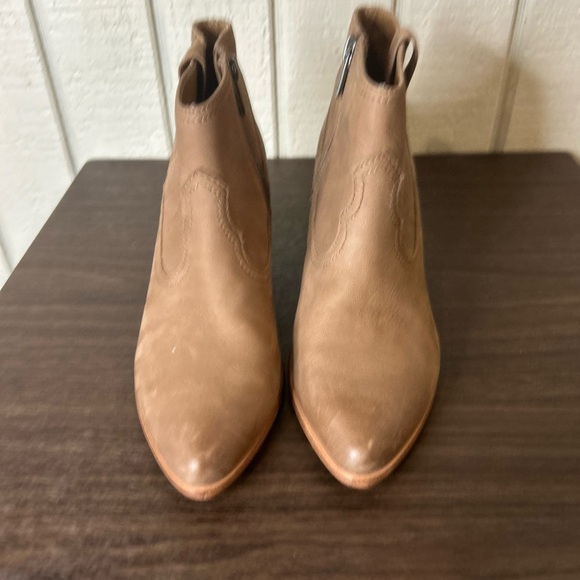 Frye Reina Western Booties, size 6.5. - Picture 6 of 9